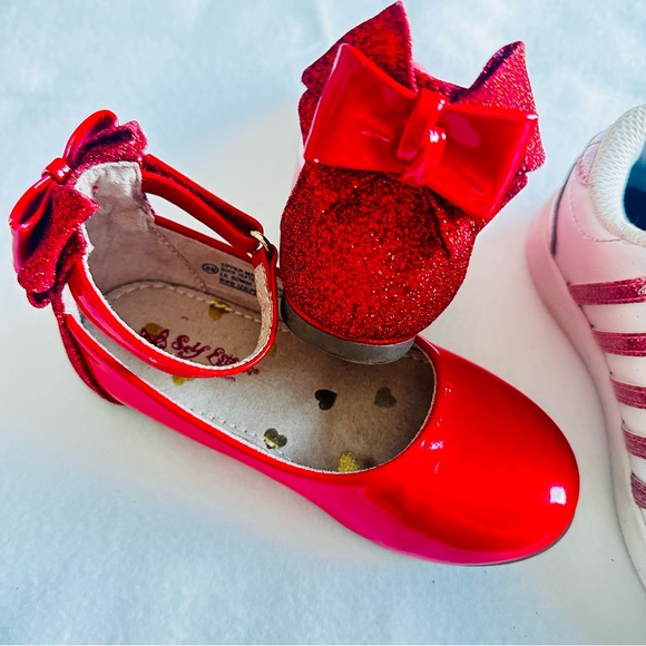 Pack of three pairs of shoes for girls size 8, in perfect condition - Picture 6 of 15